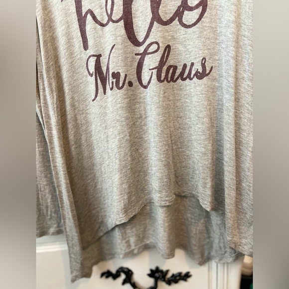 Hello Mr. Claus - Picture 2 of 2